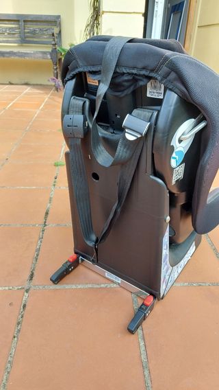Sillita de coche CHICCO ISOFIX