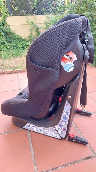 Sillita de coche CHICCO ISOFIX