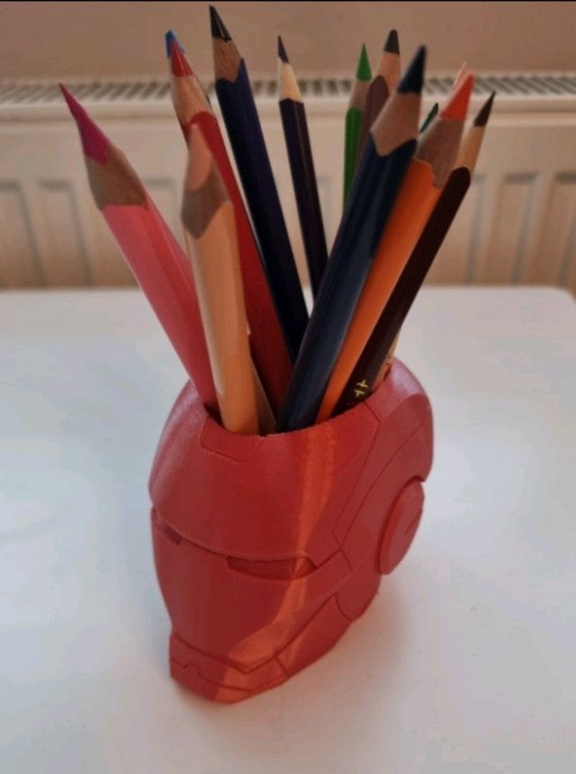 Bote Lápices Ironman 