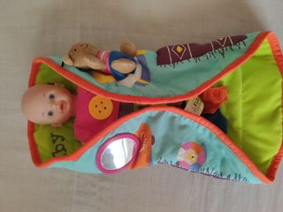 Muñeco bebé y accesorios