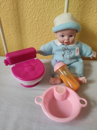 Muñeco bebé y accesorios