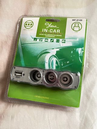 USB Coche + triple enchufe