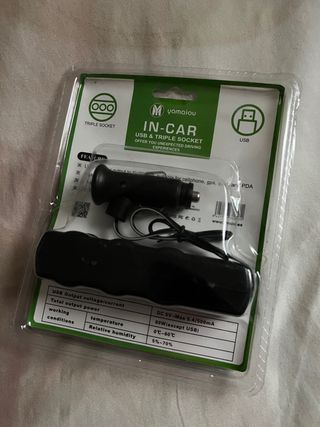 USB Coche + triple enchufe