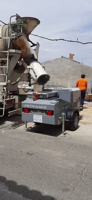 Instalación piscinas de obra/ servicios gunitado