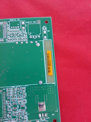 Tarjeta de video Matrox para cuatro monitores