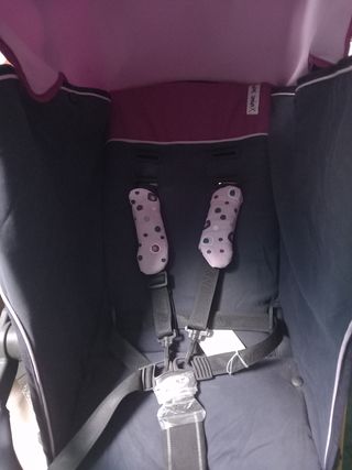 Silla de paseo NANUQ fucsia Jané