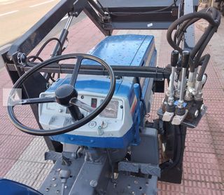 Mitsubishi MT 1401. 3C. 4x4. Con PALA y Rotavator.