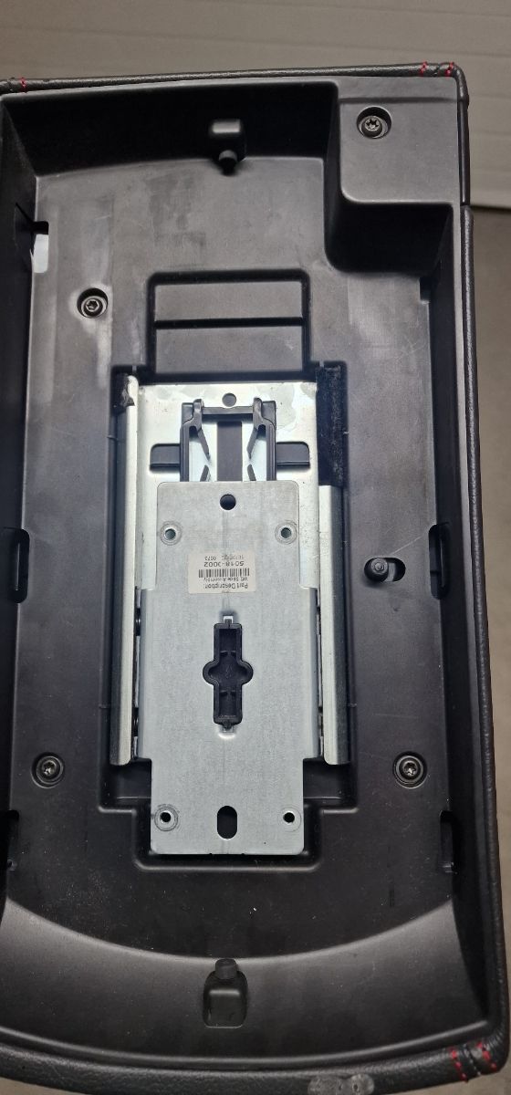 Reposabrazos peugeot 508