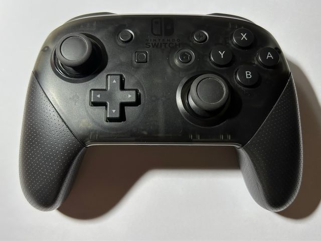 Mando PRO Nintendo Switch