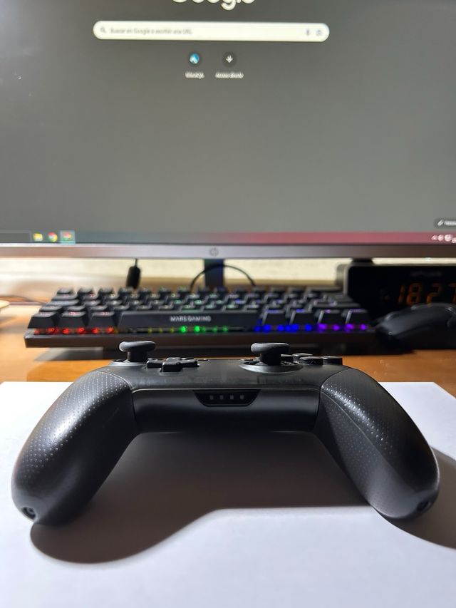 Mando PRO Nintendo Switch