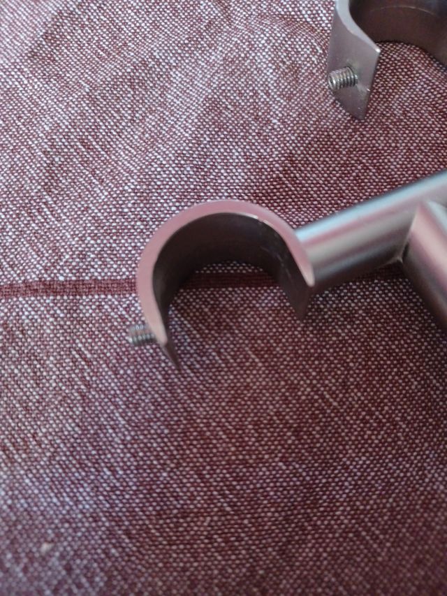 2 barras de cortinas