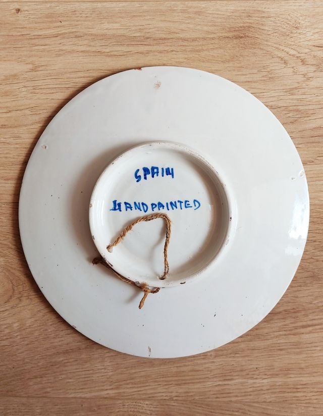 Precioso plato grande vintage pintado a mano