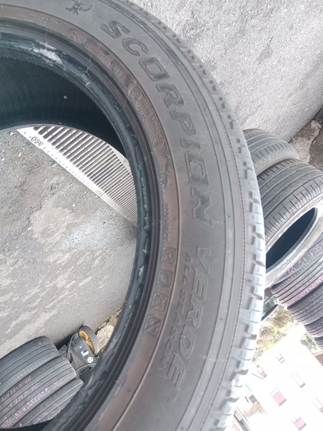 M33(255/55/20/110V)Pirelli Scorpion Verde