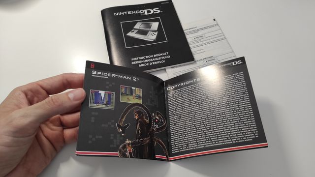 Manuales y precauciones Consola Nintendo DS