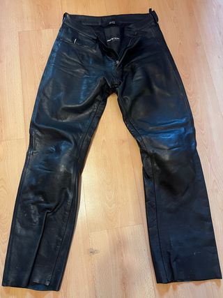 Pantalón moto Revit