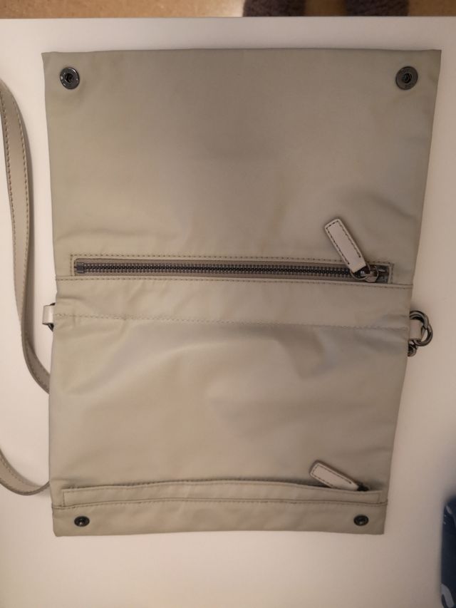 bolso gris claro bimba y lola