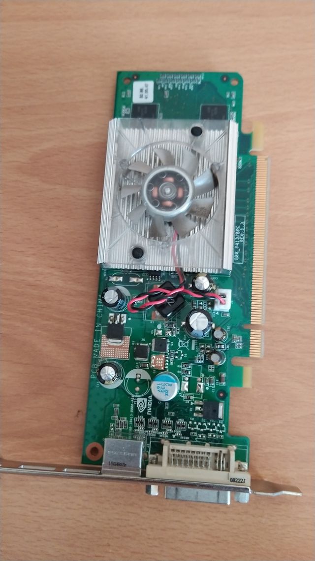 Targeta gráfica DVI