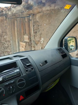 Volkswagen Transporter T5 2006