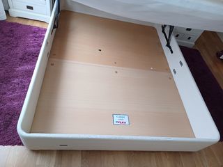 canapé y colchón en perfecto estado