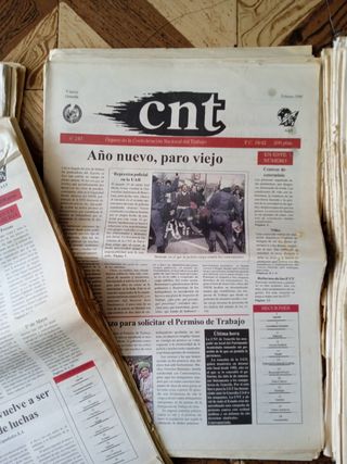 LOTE DE ANTIGUOS PERIÓDICOS CNT