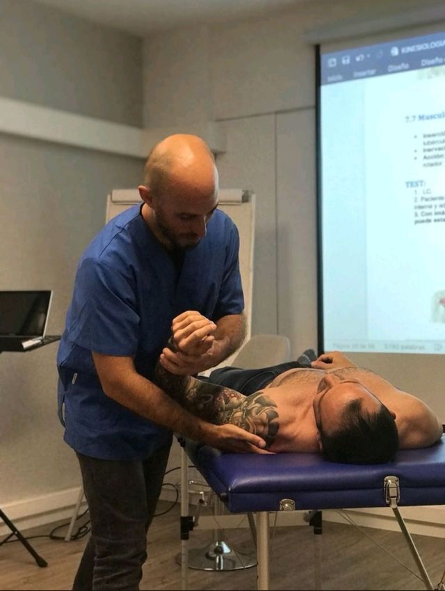 OSTEOPATÍA  Y QUIROMASAJE 