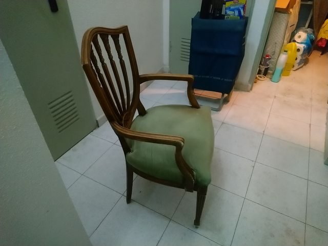 Silla y sillón intervite de nogal hepplewhite