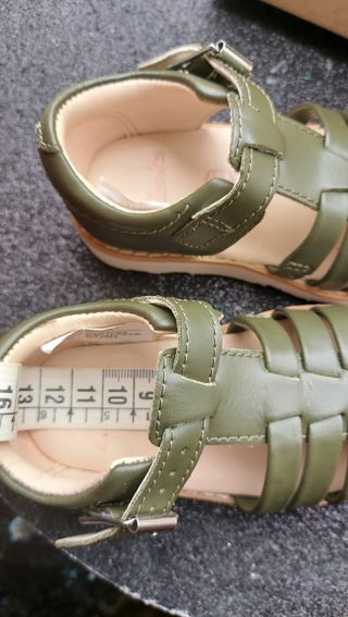 sandali clarks num 20 in pelle