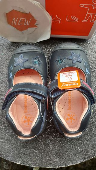 ballerine Biomecanics in pelle num 20 nuovi