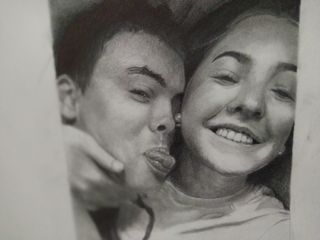 se venden dibujos a lápiz y carboncillo