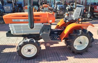 Mini Tractor KUBOTA.
