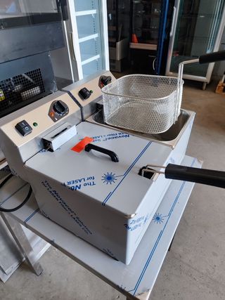 Freidora Industrial Eléctrica 7+7 La Bari