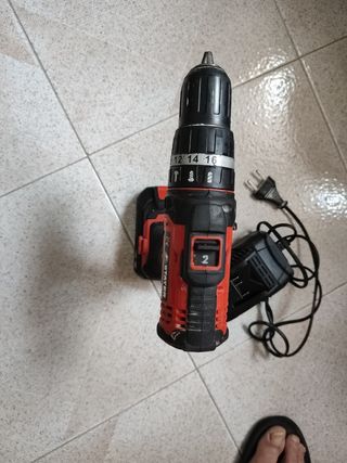 TALADRO PERCUTOR A BATERÍA STAYER PBL2022P