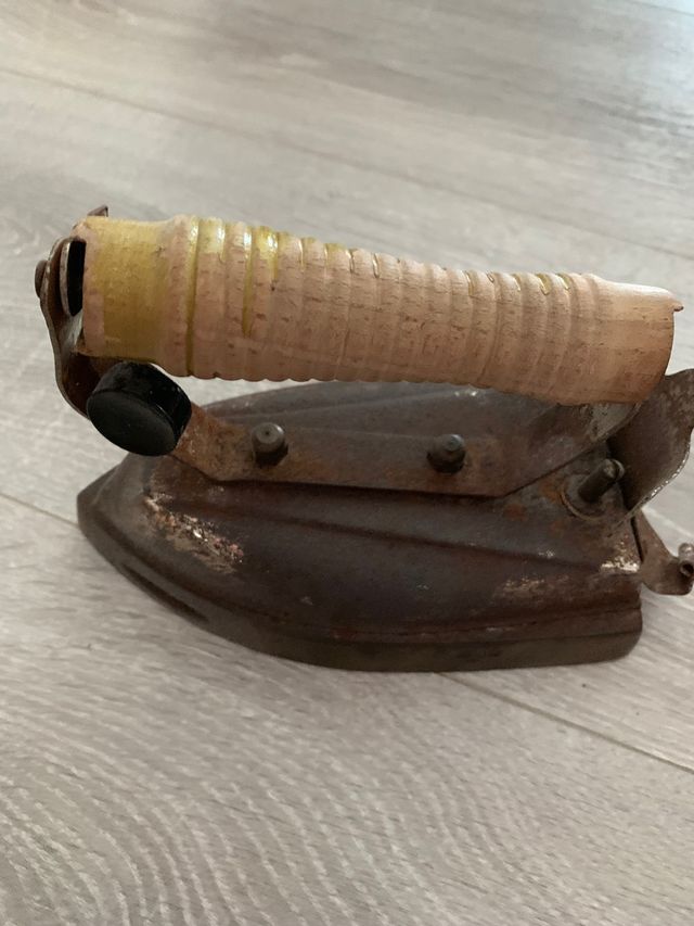 Plancha vintage,colecciónista. (Lote Nº39)