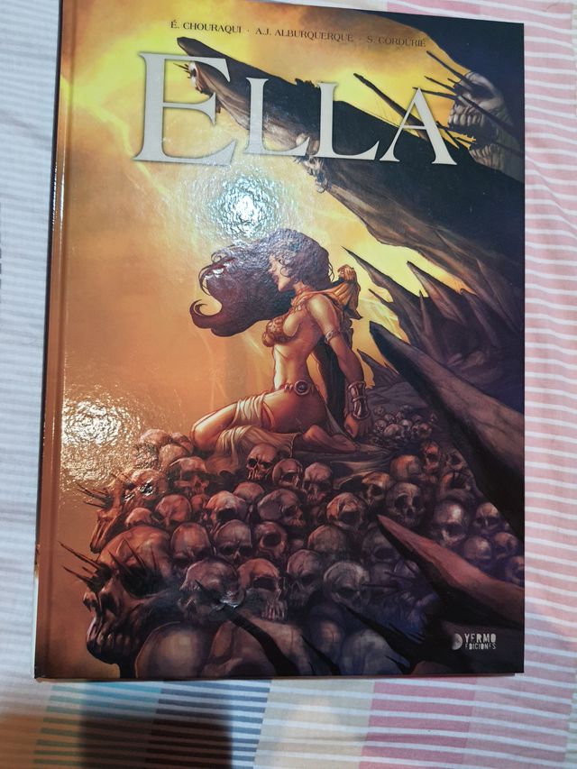 ELLA, cómic