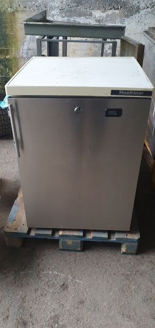 Frigorífico escarcha copas