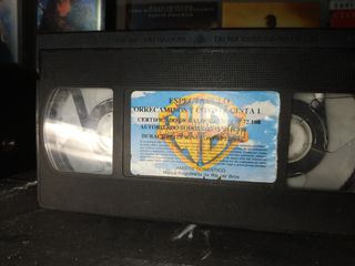 REPRODUCTOR SONY VHS MAS ÉXITOS . TV LG incluida