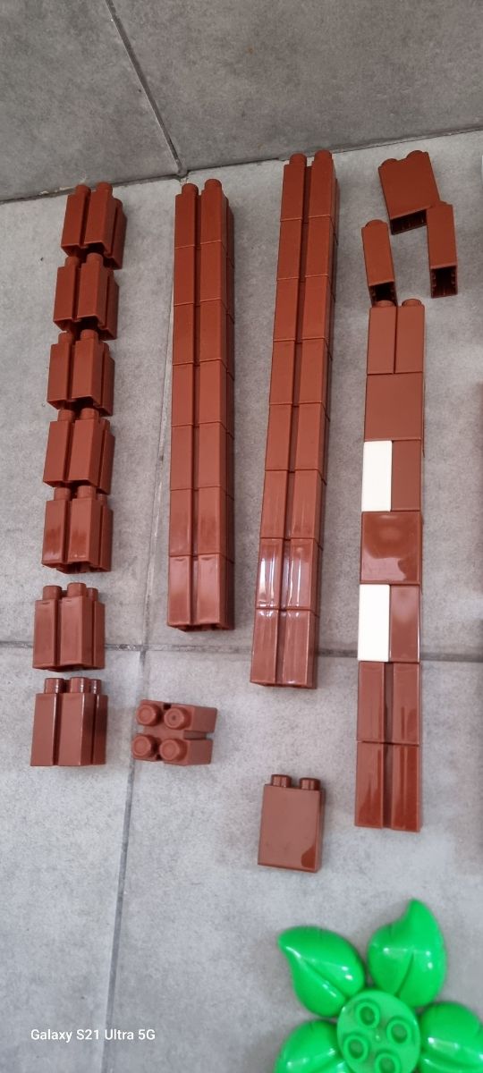 LOTE INCOMPLETO DE CONSTRUCTOR TIPO LEGO-DUPLO