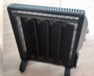 Calefactor radiador eléctrico PURLINE