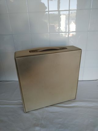 Máquina de escribir Olivetti Lettera 25