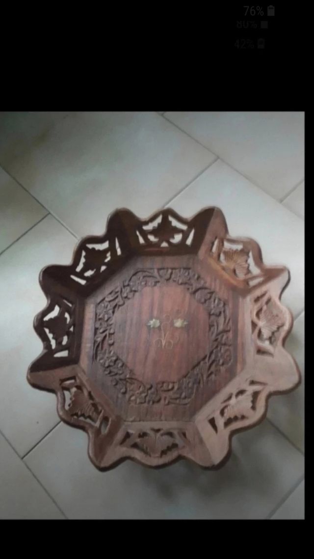 Centro tavola vintage in legno lavorato