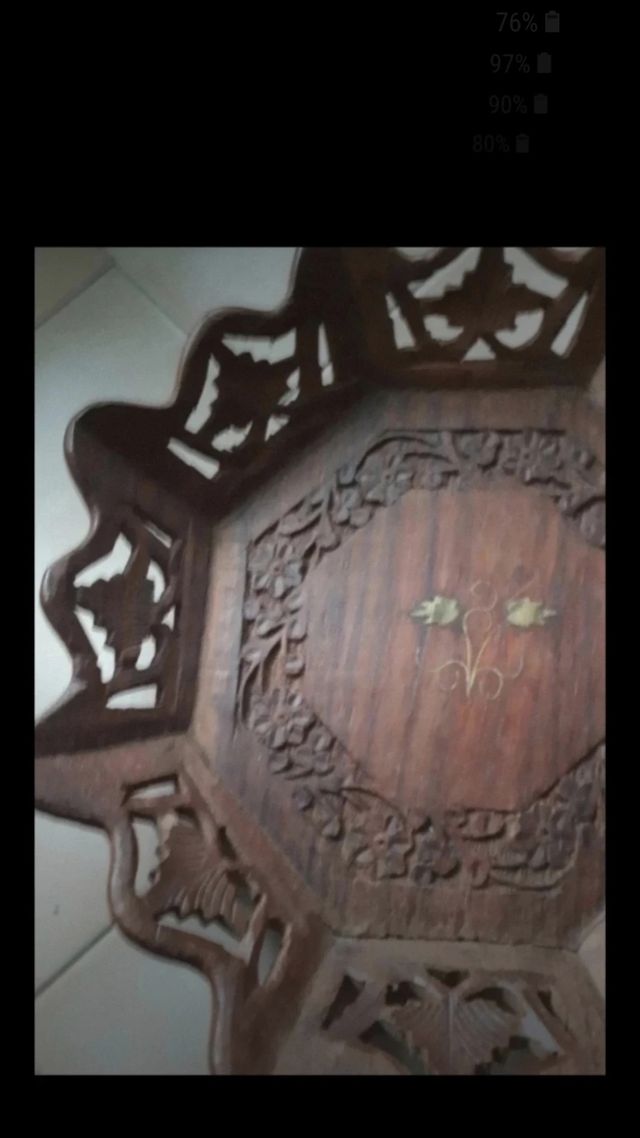 Centro tavola vintage in legno lavorato