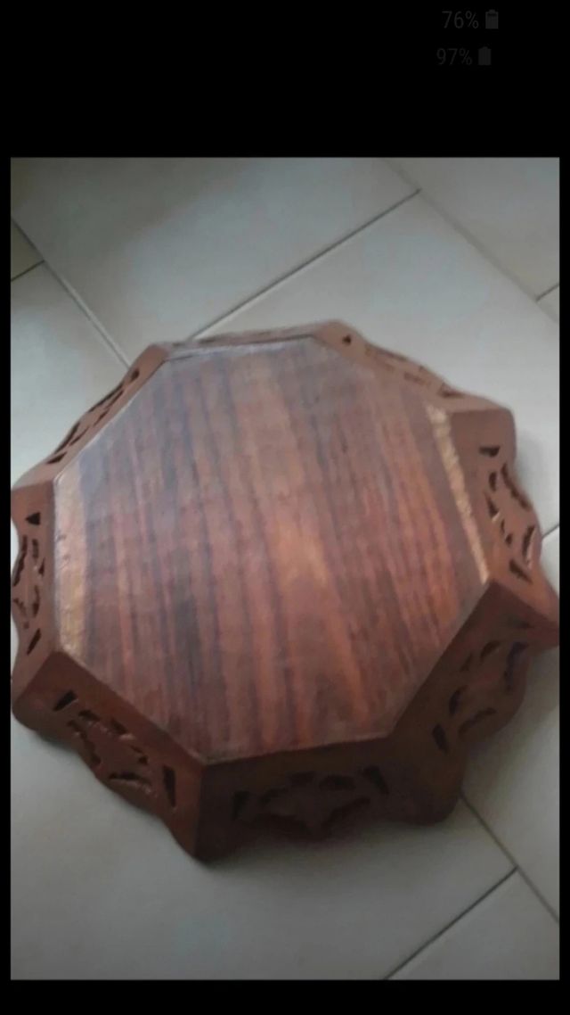 Centro tavola vintage in legno lavorato