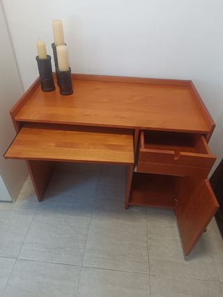 Escritorio niño dormitorio madera