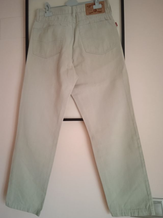 Pantalón beige