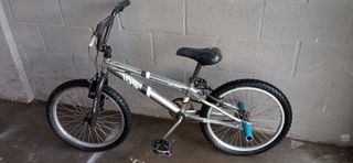 Bicicleta Monty BMX