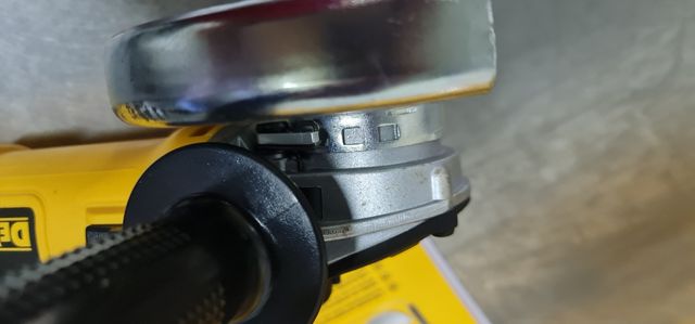 amoladora/radial DEWALT DWE4157QS 125mm