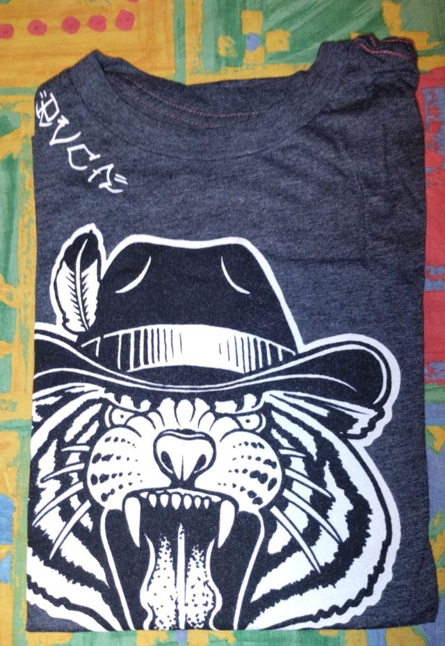 Camiseta Rvca talla M