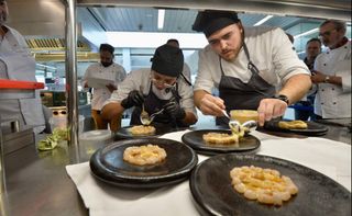 soy cocinero ! zona casteldefels! Viladecans, gava