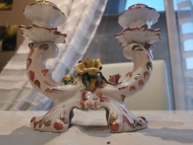 Candelabro in ceramica lavorata