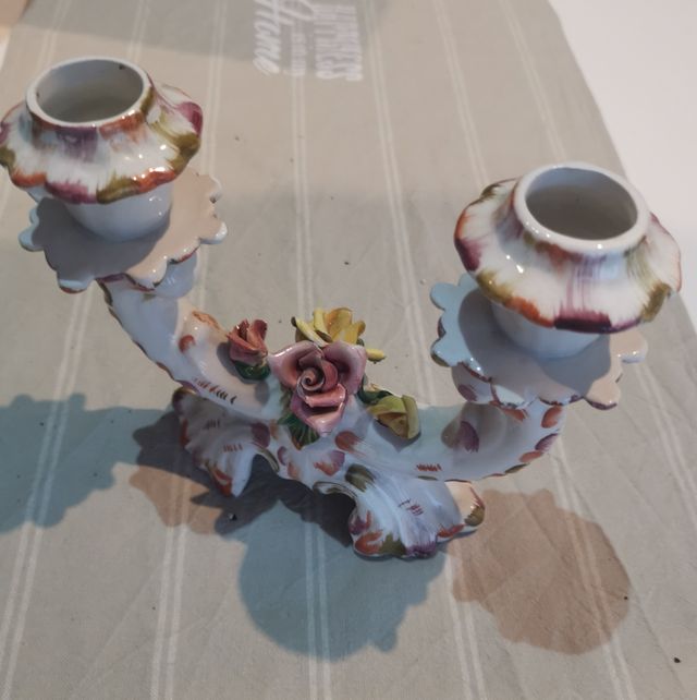 Candelabro in ceramica lavorata